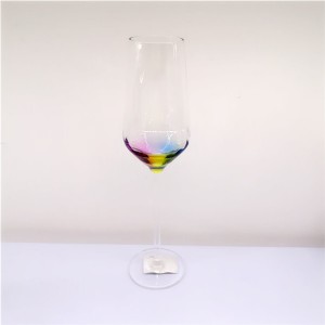 Gentle Ribbed Rainbow Wine Glass