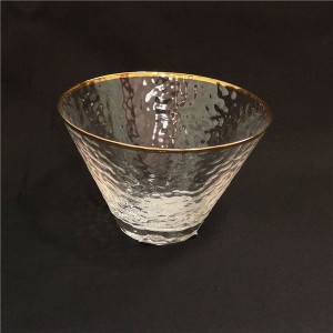 Gold Rimmed Wine Glasses