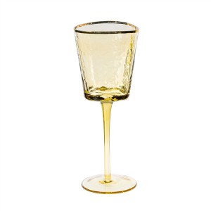 Gold Rimmed Triangle Hammer Eye Pattern White Wine Glasses