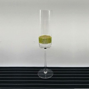 Champagne Flute Embedded with Rhinestone